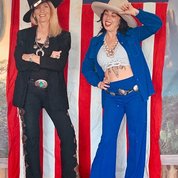 Vintage 70s Royal Blue button down and Bellbottoms - Picture 9 of 9